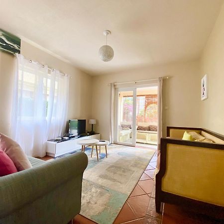 Beachfront Villa In A Beautiful And Secured Complex Flic en Flac Bagian luar foto