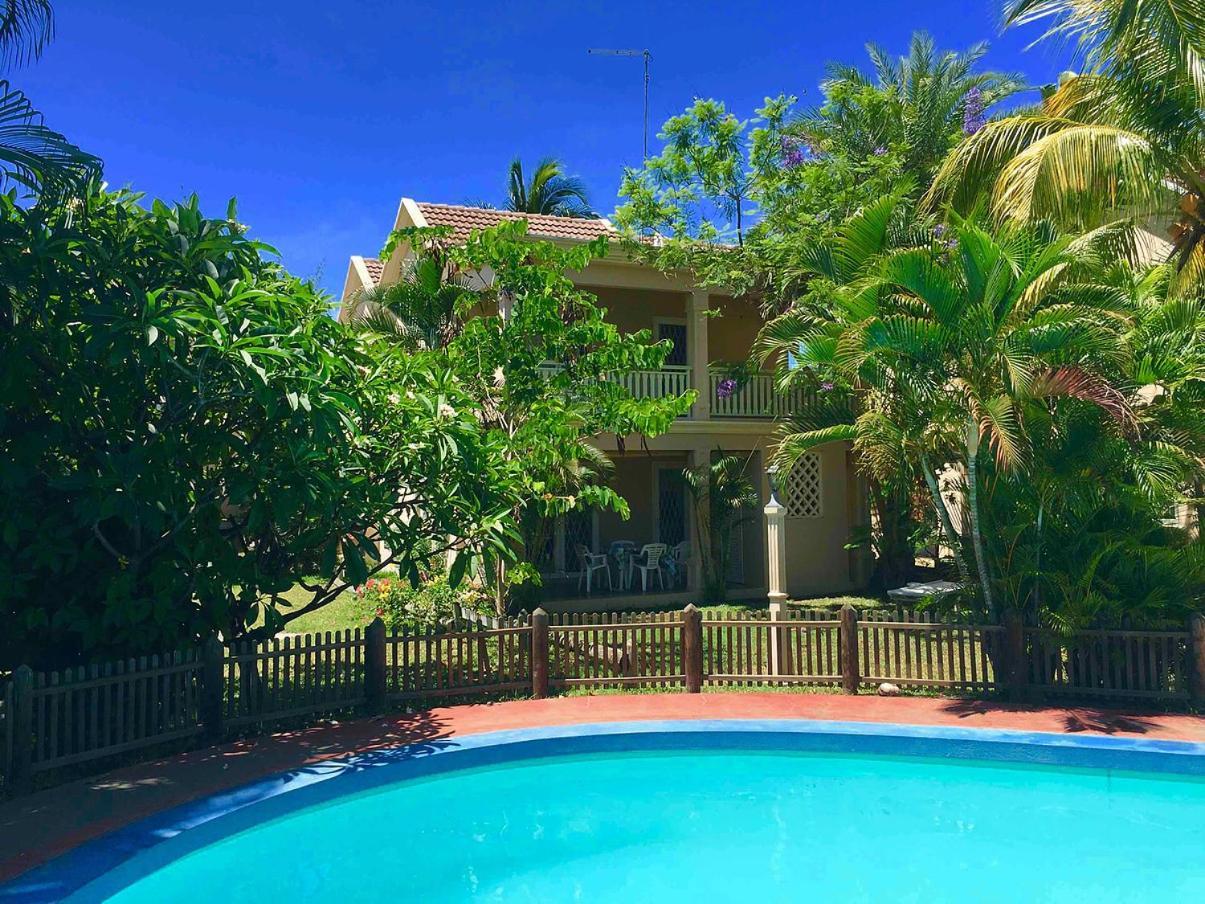 Beachfront Villa In A Beautiful And Secured Complex Flic en Flac Ruang foto